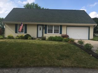 8509 Maple Bluff Ct, New Haven, IN 46774