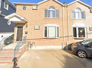 10231 164th Rd, Howard Beach, NY 11414