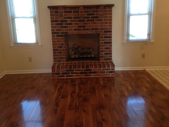 5th image of 103 Mayfield Dr