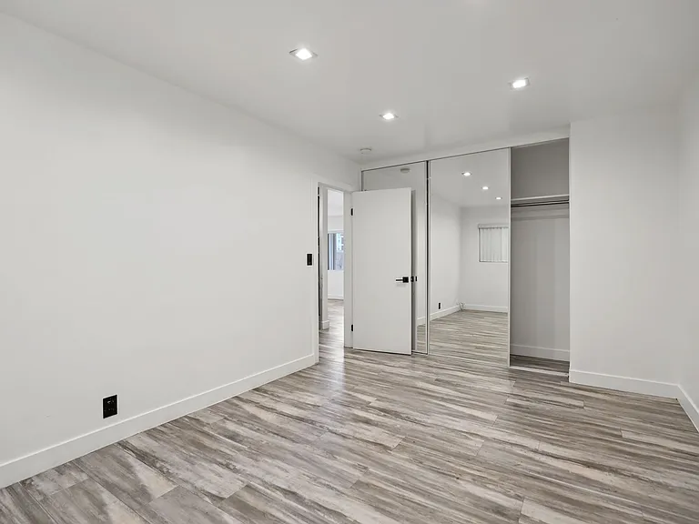 830 Bartlett St — Photo 22