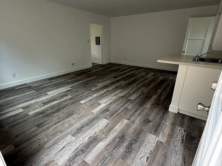 225 Valle Vista Ave — Photo 9