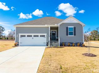 20 Barn Loft Ct, Fuquay Varina, NC 27526
