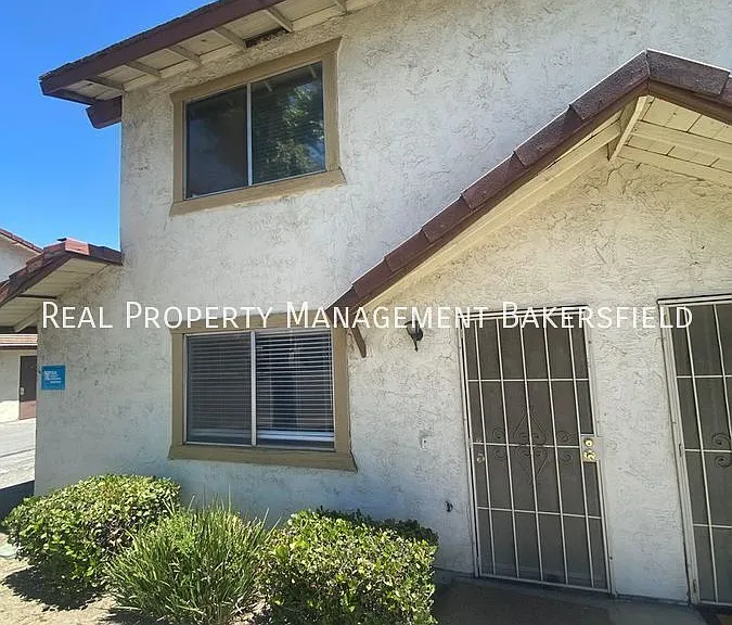 3116 Stine Rd #A — Photo 1