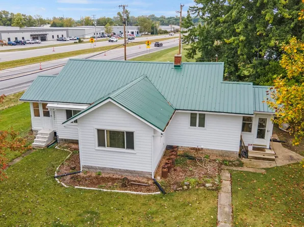 14112 Lima Rd, Fort Wayne, IN 46818