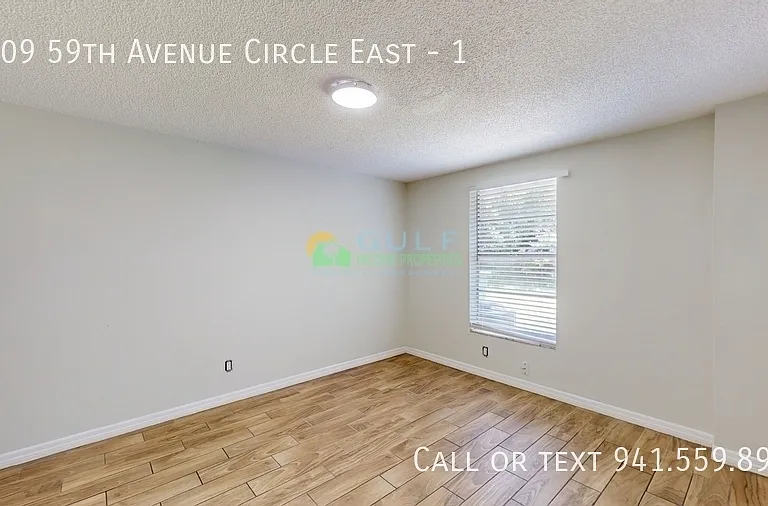 1109 59th Avenue Cir E #1 — Photo 11