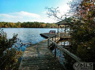 138 Pinewood Cv, Holly Lake Ranch, TX 75765