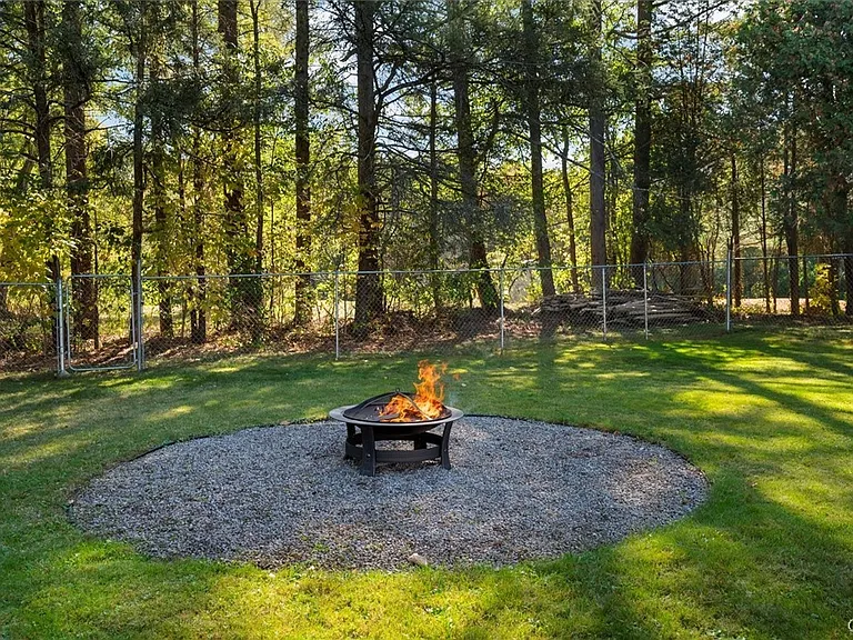 6438 Monument Rd — Photo 5
