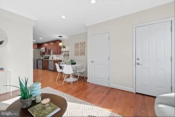 432 Evarts St NE #1 — Photo 5