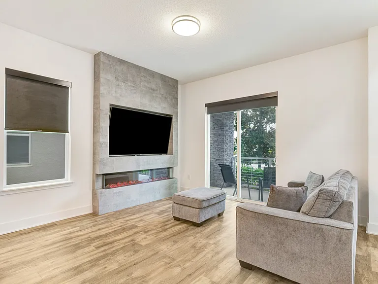 10372 Austrina Oak Loop — Photo 3