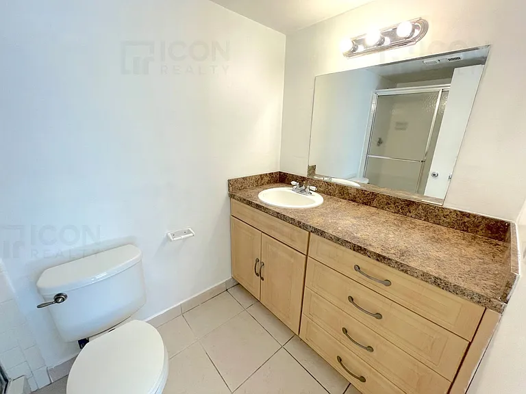 8450 Lagos De Campo Blvd #206 — Photo 11