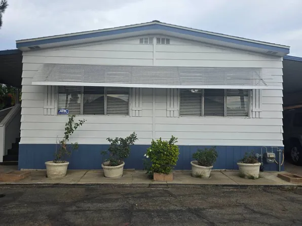 8787 Locust Ave Space 1, Fontana, CA 92335