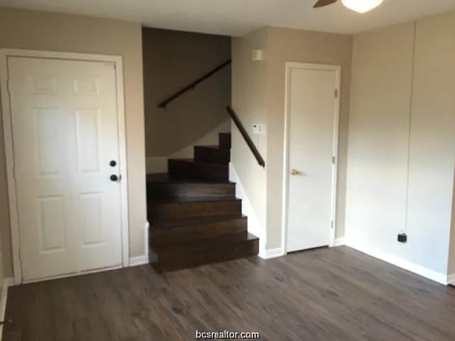 1205 Vinyard Ct #B — Photo 4