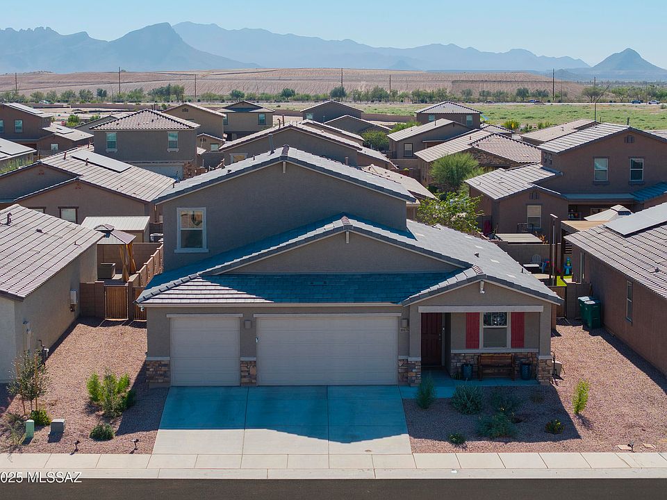 1st image of 10575 W Kerrigan Ln