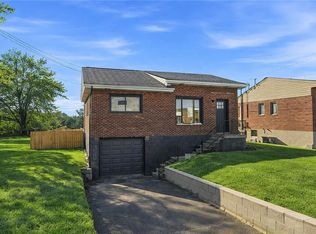 336 Meadowlark Ln, West Mifflin, PA 15122