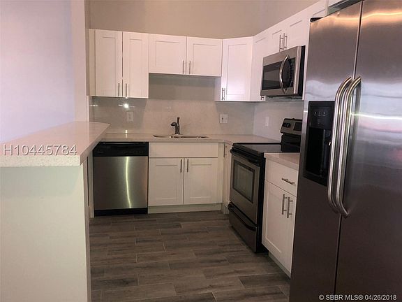 2nd image of 500 NE 3rd St APT 110