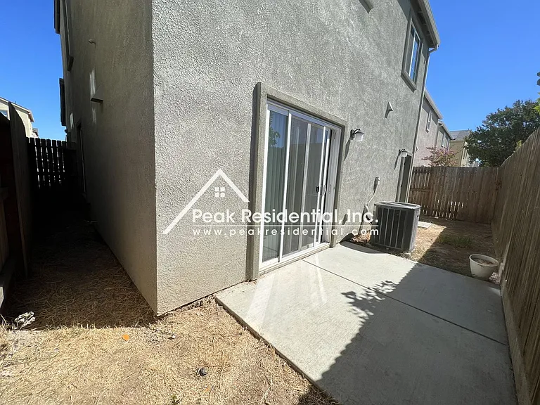 8112 Creeping Willow Ln — Photo 27