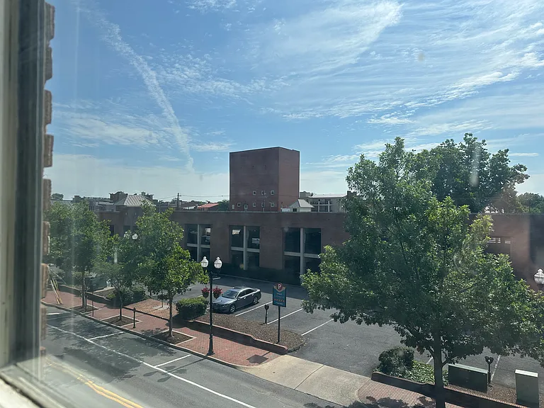21 N Braddock St #2 — Photo 12