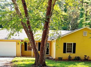4032 Wrexham Dr, Snellville, GA