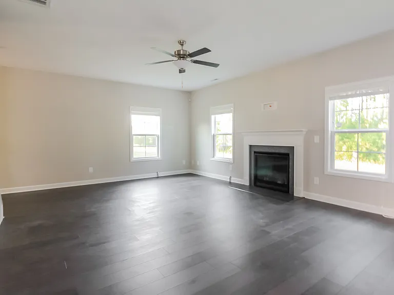 408 Anchor Hitch Ct — Photo 5
