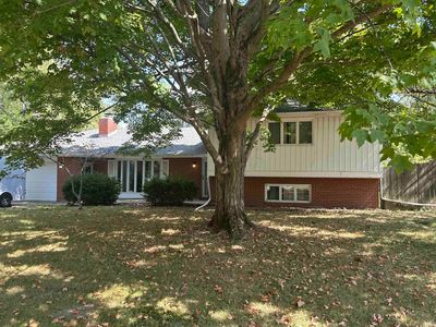 1212 N Bittersweet Ln, Muncie, IN, 47304
