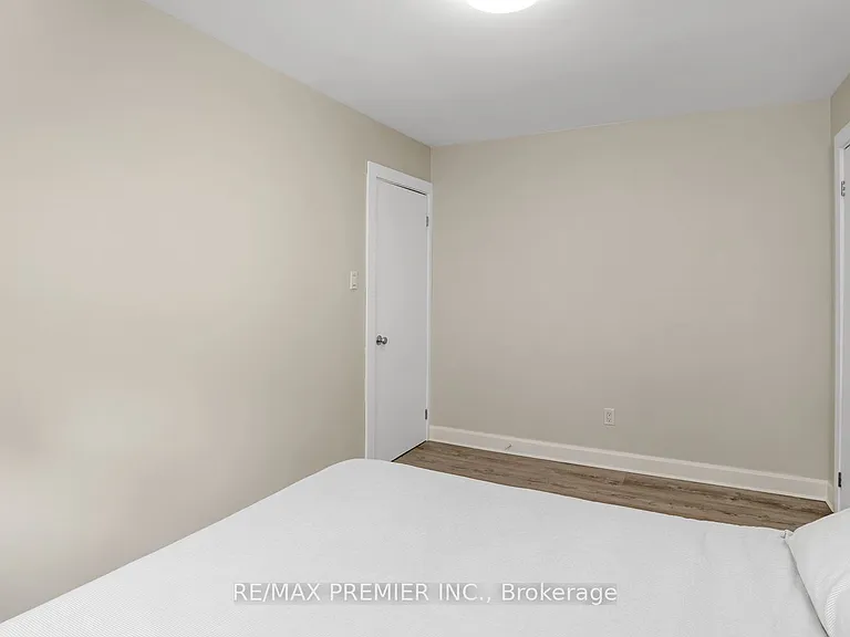 71 Clark Ave — Photo 12