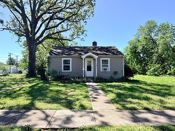 2nd image of 112 E Anderson Street