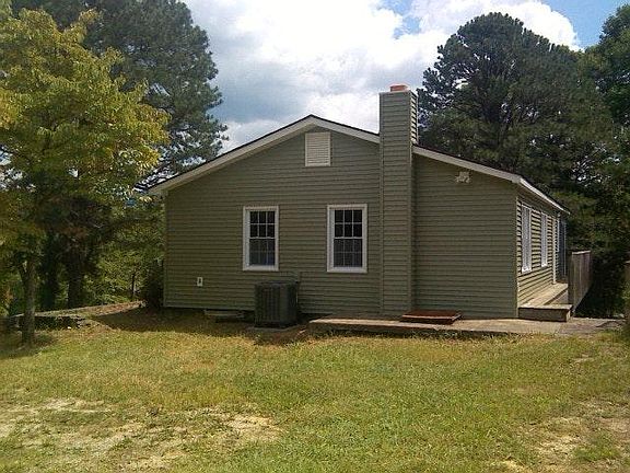3rd image of 3952 Bluebird Ln