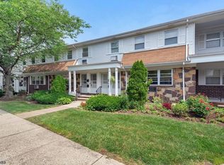 25 River Rd APT B8, Nutley, NJ 07110