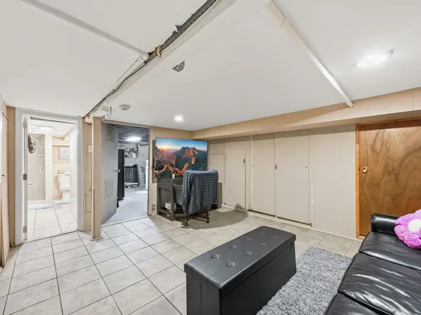 87 Sherman Place image 22 of 37