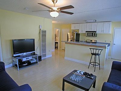 2nd image of 1126 W 36th Pl