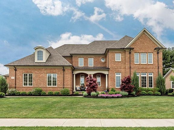 2nd image of 5206 Blessing Ct
