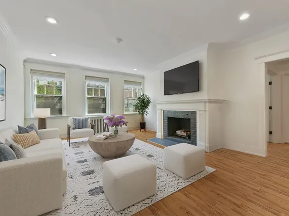 250 Commonwealth Ave APT 7, Boston, MA 02116