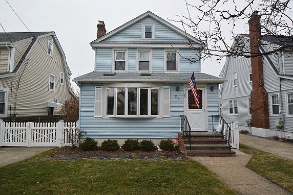 1st image of 21 N Cambridge St