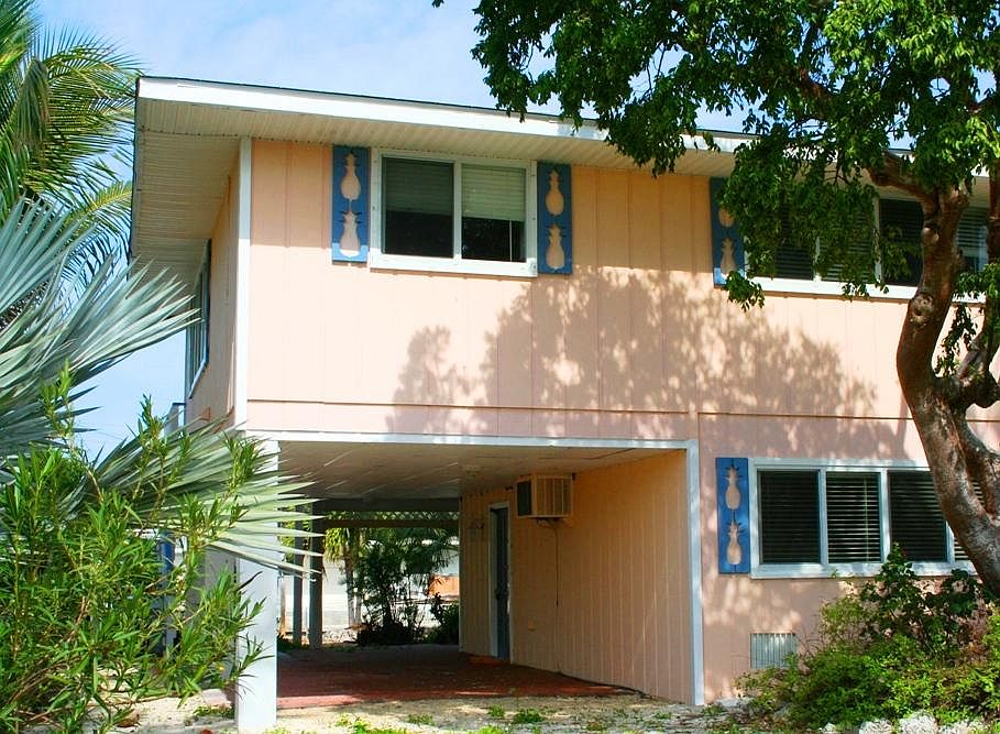1st image of 0 108 Bruce Ct #A