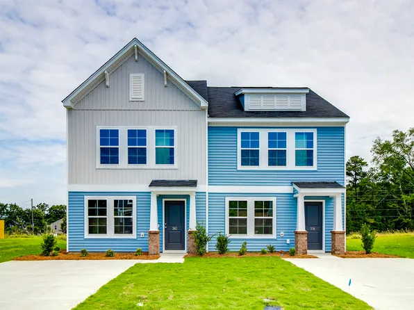 378 Channing Ct, Hopkins, SC 29061