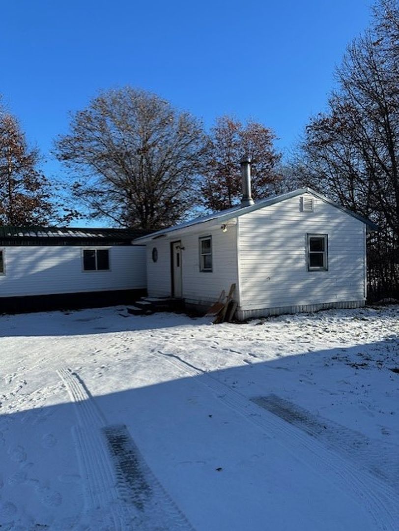 34499 Highway 10, Motley, MN 56466 | Zillow