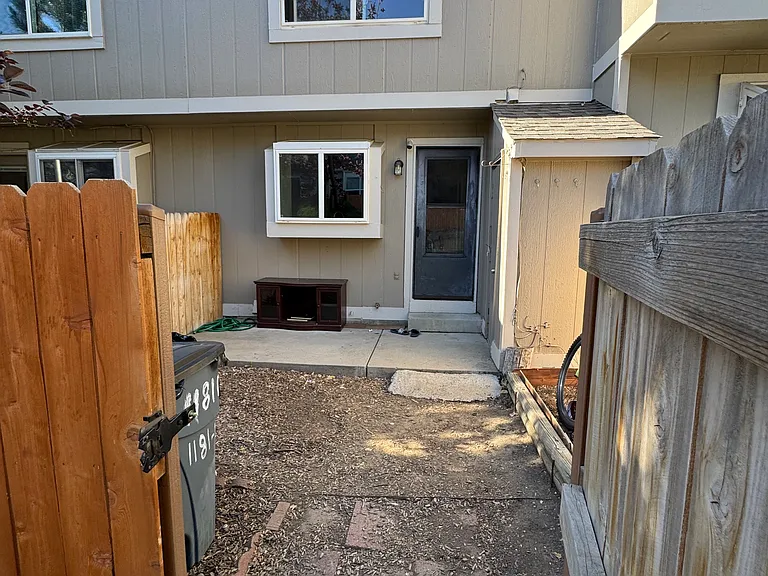 1181 S Zeno Way #D — Photo 9
