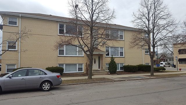 1st image of 4752 N Menard Ave APT 1N