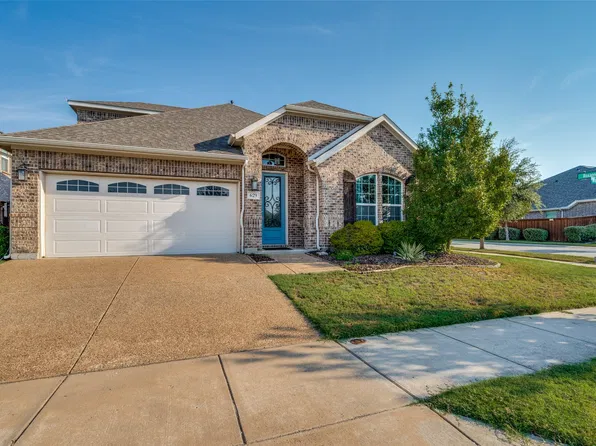 629 Wilmington Ln, Aubrey, TX 76227