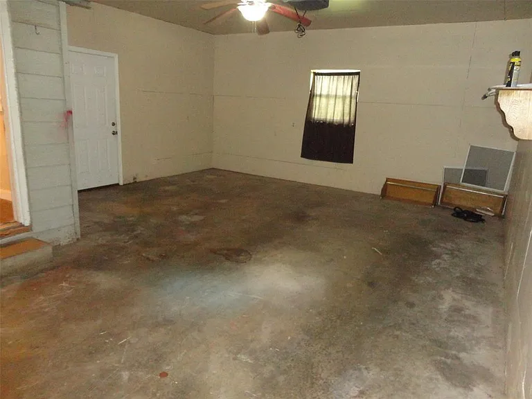 715 W Huber Ave — Photo 12