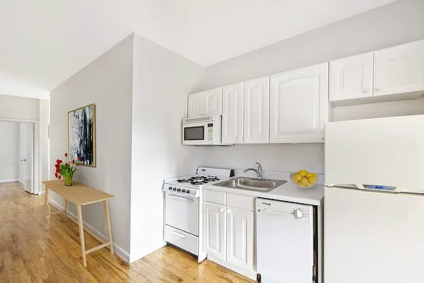 Rented by Zumper Inc | media 12