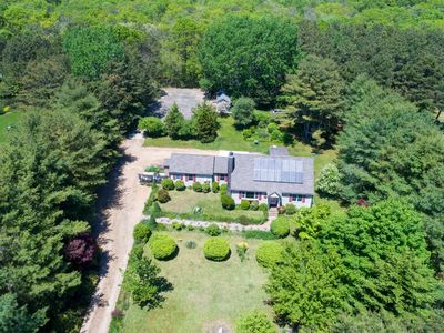 51 Head Of The Pond Rd, Oak Bluffs, MA, 02557