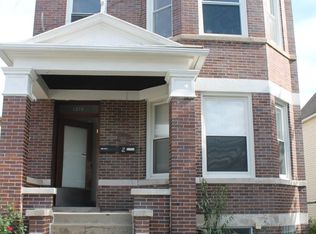 1215 Euclid Ave #2, Berwyn, IL 60402