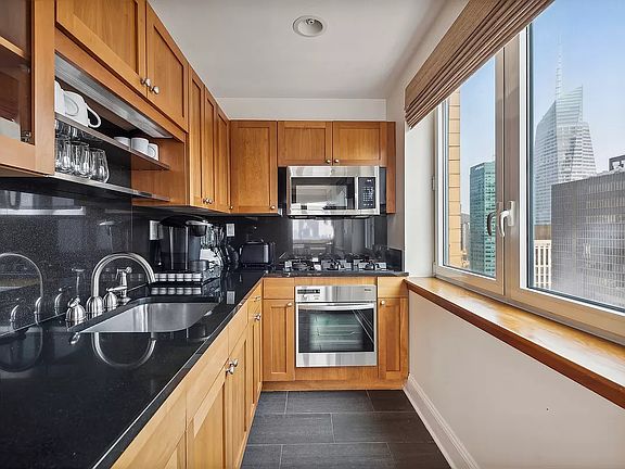 3rd image of 425 5th Ave #47AB