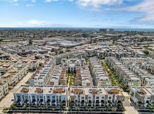 683 W 17th St, Costa Mesa, CA 92627