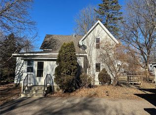 502 16th Ave E, Menomonie, WI 54751