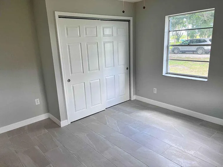 2410 S Brocksmith Rd — Photo 21