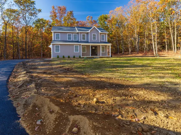 6 Elaine Dr, Sicklerville, NJ 08081