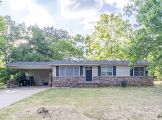 121 English St, Mineola, TX 75773