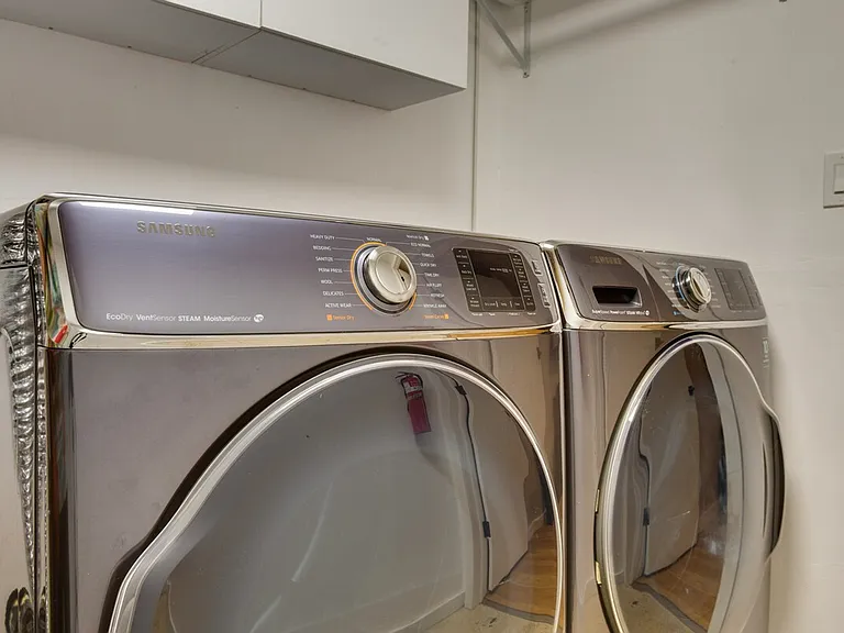Washer/Dryer
